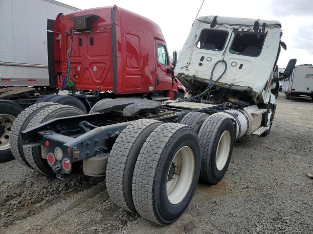2020 Freightliner Cascadia 126 - Фото 4