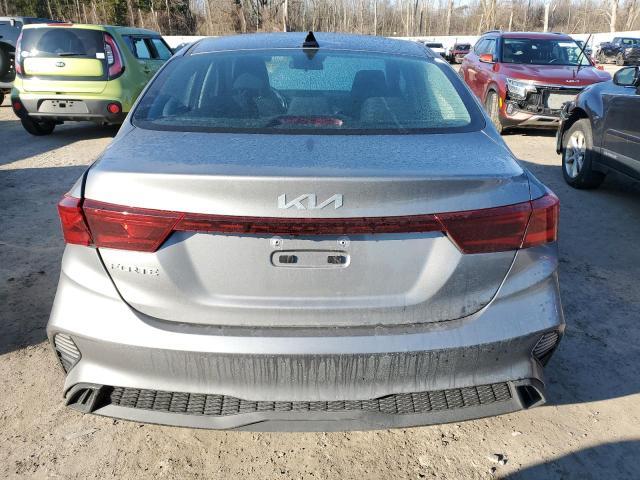 2022 Kia Forte Fe - Фото 6