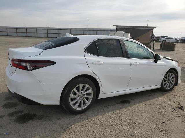 2023 Toyota Camry Le - Фото 3