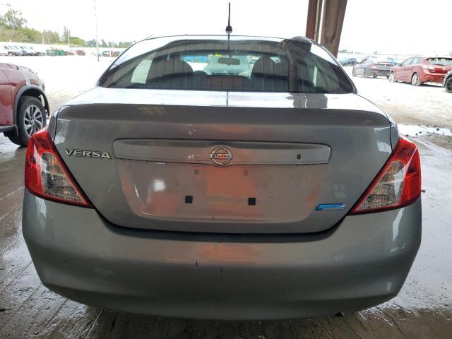 2014 Nissan Versa S - Фото 6
