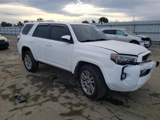 2017 Toyota 4Runner Sr5 - Фото 4