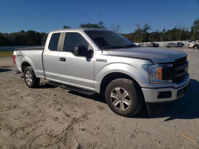 2018 Ford F150 Super Cab - Фото 4