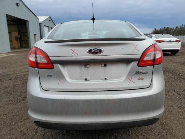 2012 Ford Fiesta Se - Фото 6