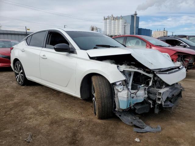 2021 Nissan Altima Sr - Фото 4