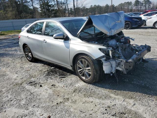2016 Toyota Camry Le - Фото 4
