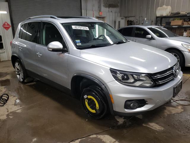 2013 Volkswagen Tiguan S - Фото 4