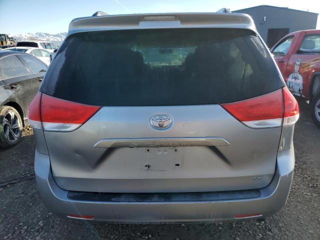 2011 Toyota Sienna Le - Фото 6