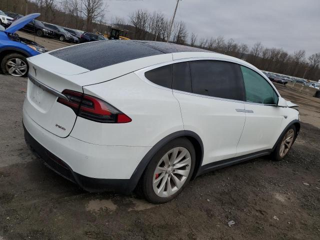2016 Tesla Model X - Фото 3