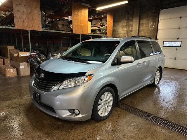 2014 Toyota Sienna Xle