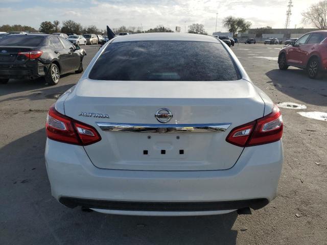 2016 Nissan Altima 2.5 - Фото 6
