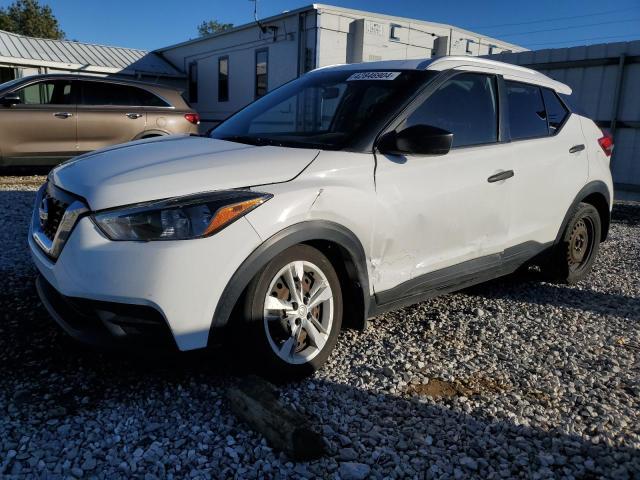 2018 Nissan Kicks S