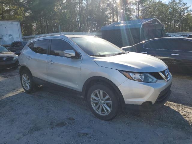 2017 Nissan Rogue Sport S - Фото 4