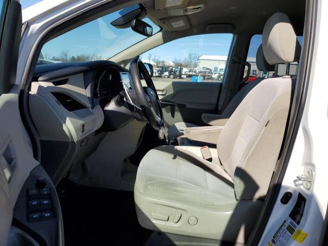 2019 Toyota Sienna Le - Фото 7