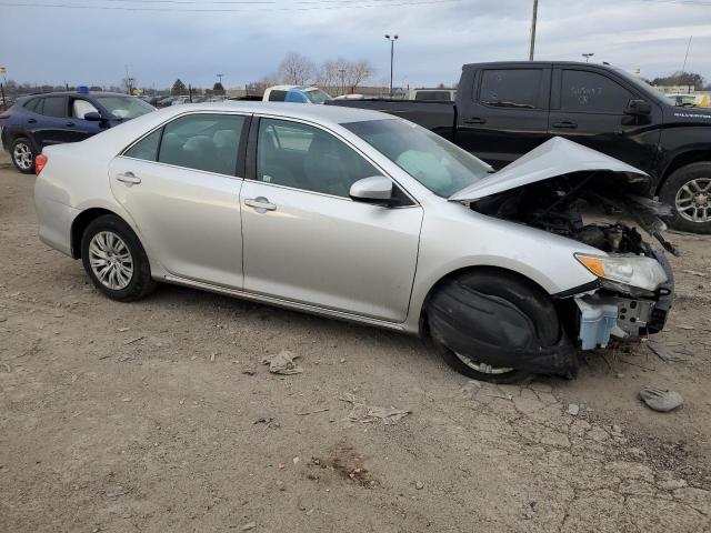 2013 Toyota Camry L - Фото 4