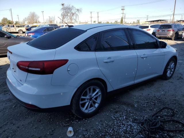 2015 Ford Focus Se - Image 3