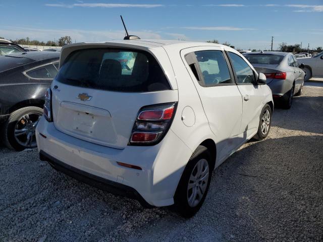 2020 Chevrolet Sonic - Фото 3