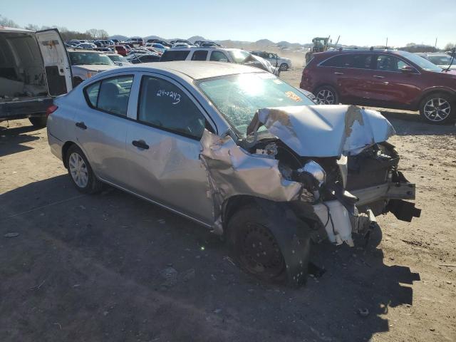 2016 Nissan Versa S - Фото 4