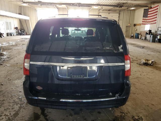 2013 Chrysler Town & Country Touring - Фото 6