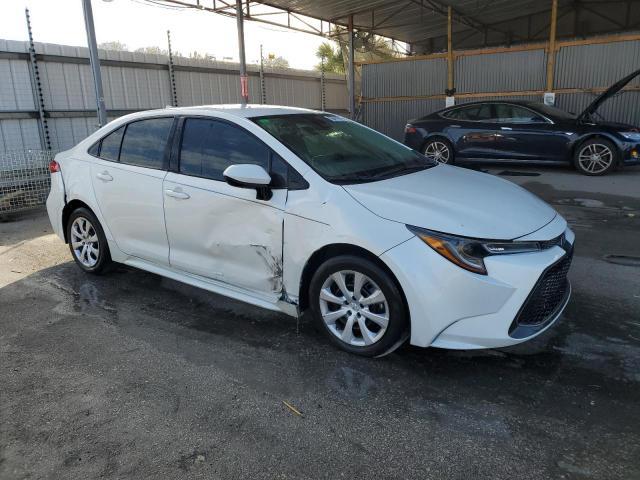2021 Toyota Corolla Le - Фото 4