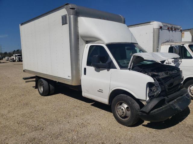 2018 Chevrolet Express G4500 - Фото 4