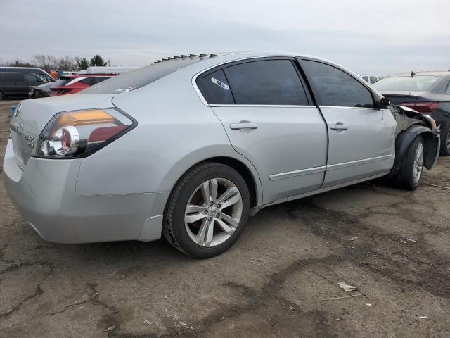 2012 Nissan Altima Sr - Фото 3