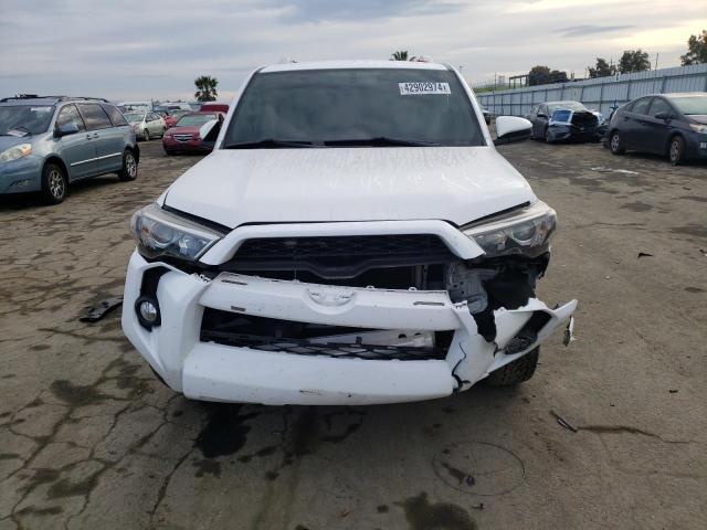 2017 Toyota 4Runner Sr5 - Фото 5