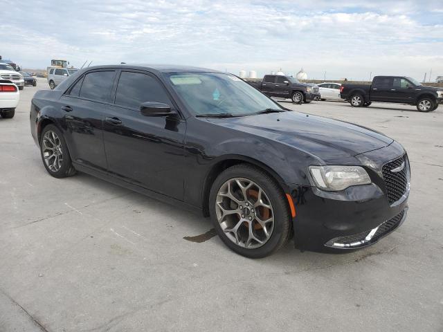 2018 Chrysler 300 Touring - Фото 4