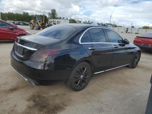 2017 Mercedes-Benz C 300 - Фото 3