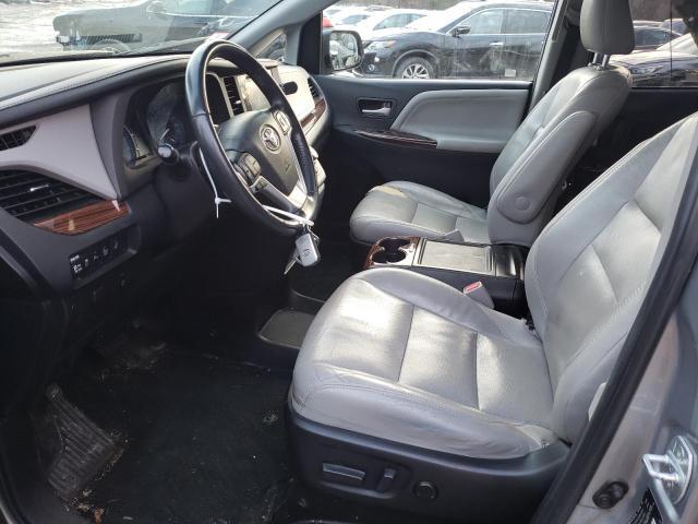 2015 Toyota Sienna Xle - Image 7