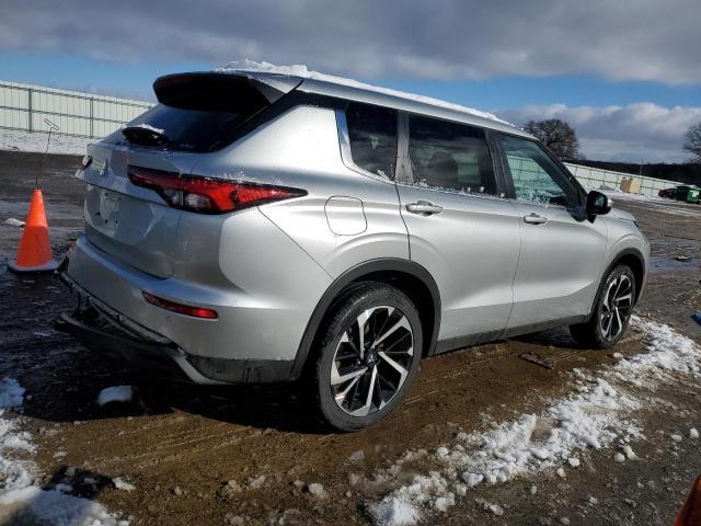 2022 Mitsubishi Outlander Es - Фото 3