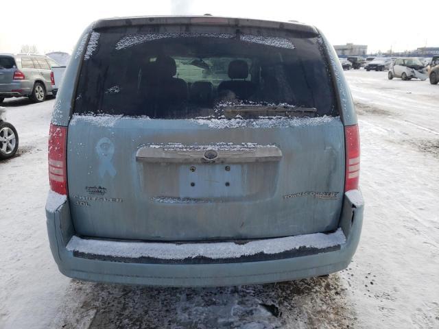 2010 Chrysler Town & Country Touring - Фото 6