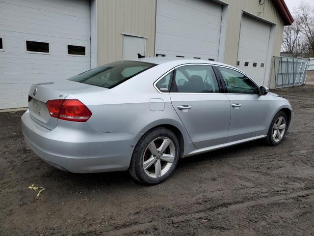 2013 Volkswagen Passat Se - Фото 3