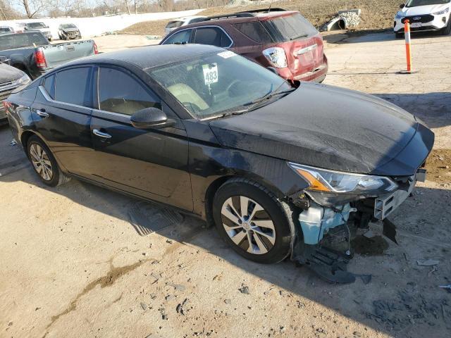 2020 Nissan Altima S - Фото 4