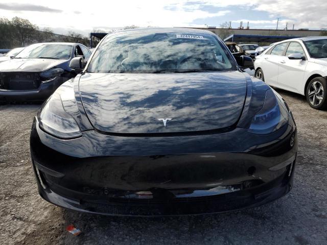 2022 Tesla Model 3 - Фото 5
