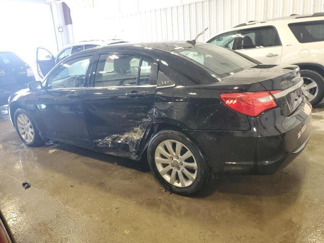 2011 Chrysler 200 Touring - Фото 2
