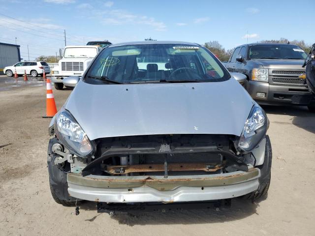 2019 Ford Fiesta Se - Фото 5