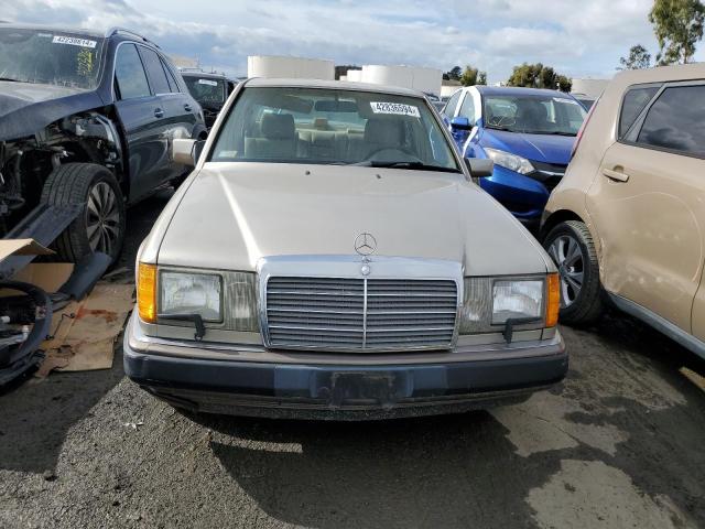 1992 Mercedes-Benz 300 E - Фото 5