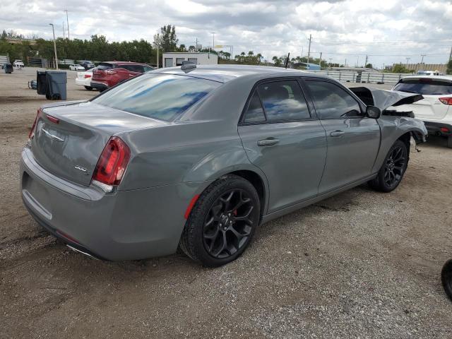 2019 Chrysler 300 S - Image 3
