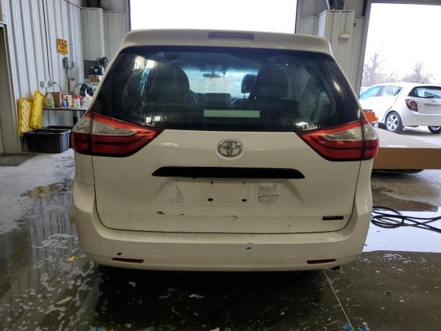 2017 Toyota Sienna - Фото 6