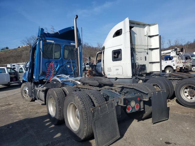 2022 Freightliner Cascadia 126 - Фото 3