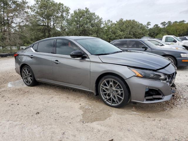 2023 Nissan Altima Sr - Фото 4