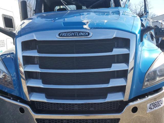 2022 Freightliner Cascadia 126 - Фото 7
