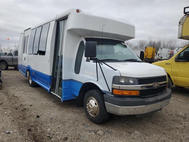 2011 Chevrolet Express G4500 - Фото 4