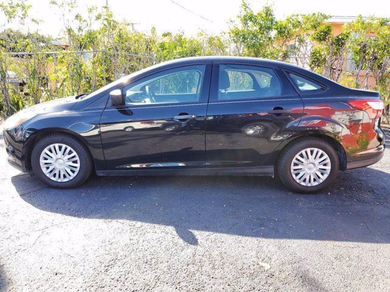 2013 Ford Focus S - Фото 5