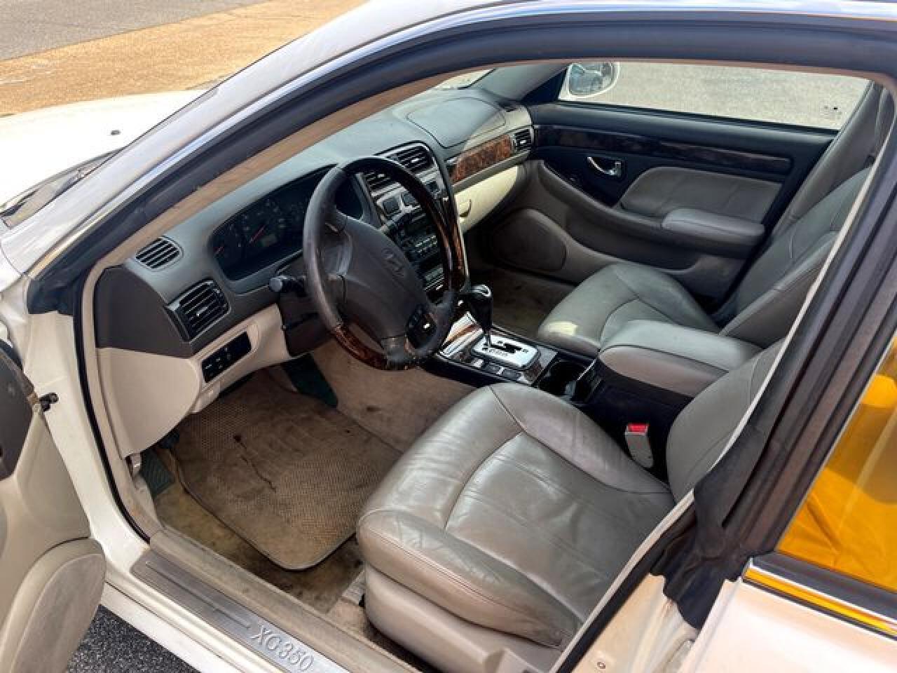 2003 Hyundai Xg 350 - Image 5