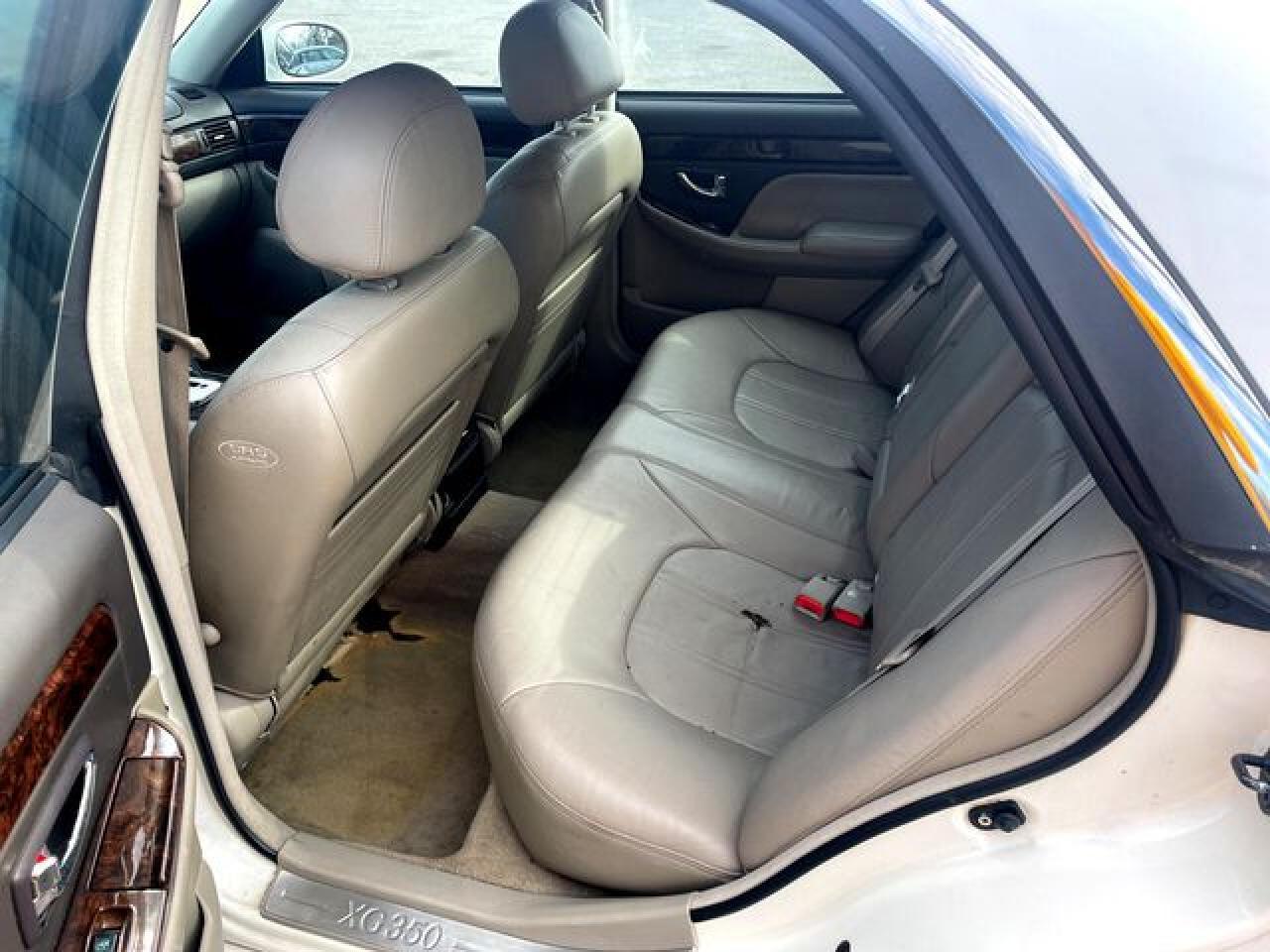 2003 Hyundai Xg 350 - Image 6