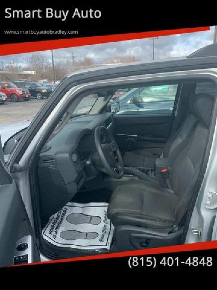 2008 Jeep Commander Sport - Фото 6