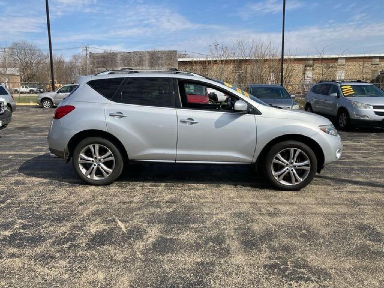 2010 Nissan Murano S - Фото 5