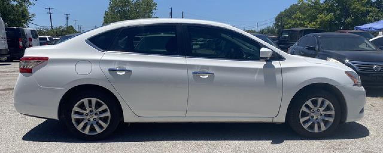 2014 Nissan Sentra S - Image 4