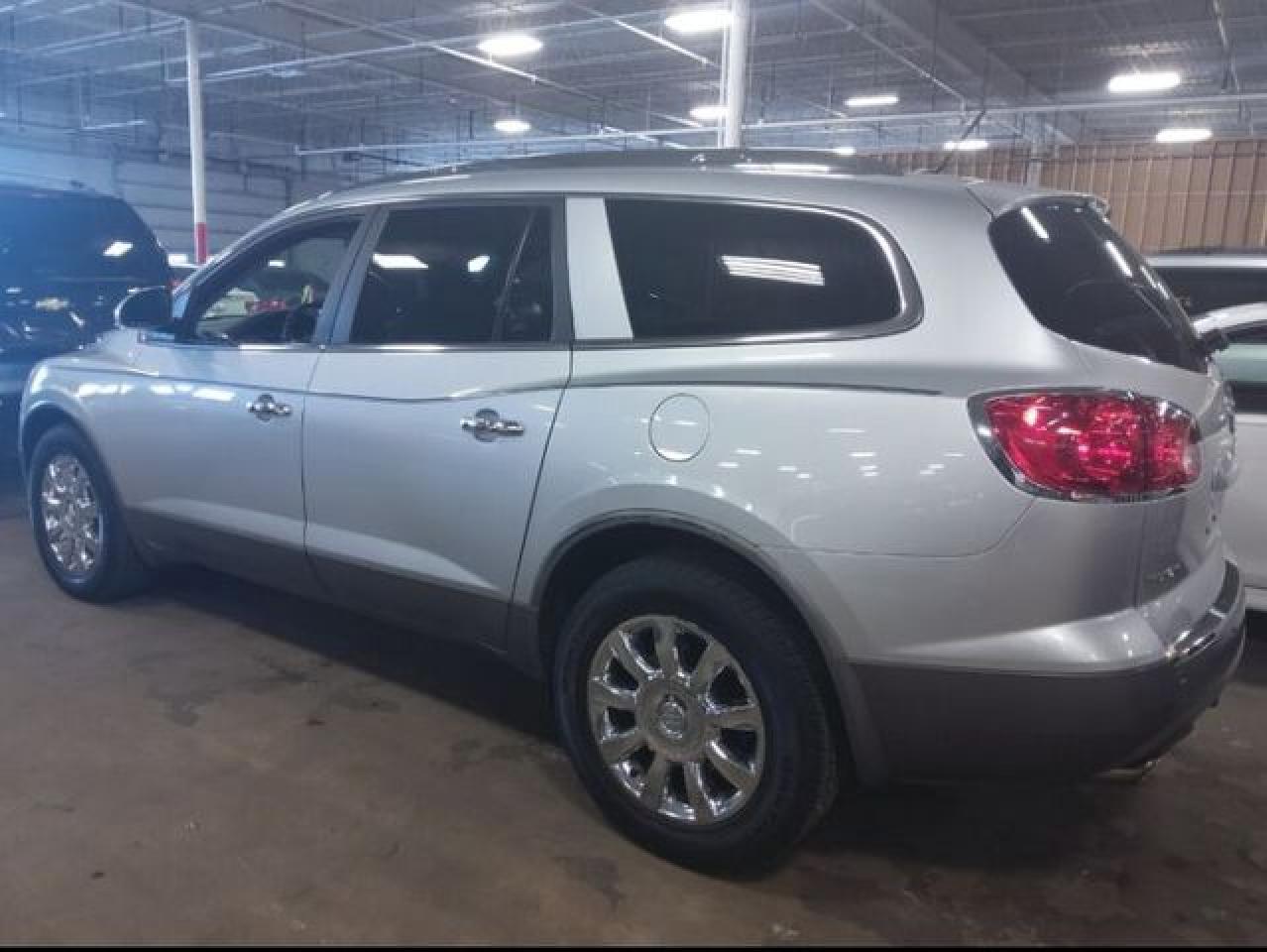 2012 Buick Enclave - Image 4